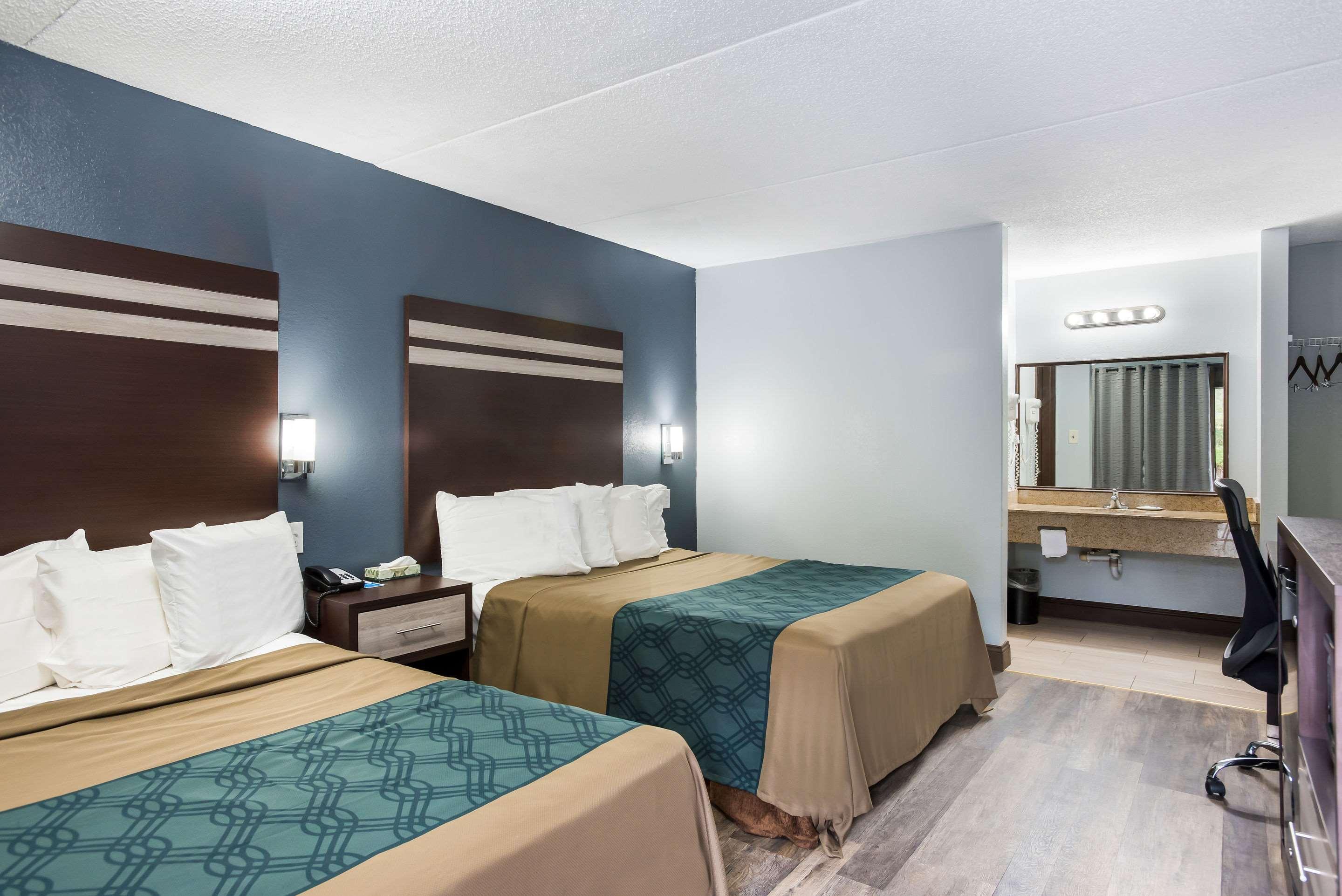 Rodeway Inn Hammonton Exterior photo