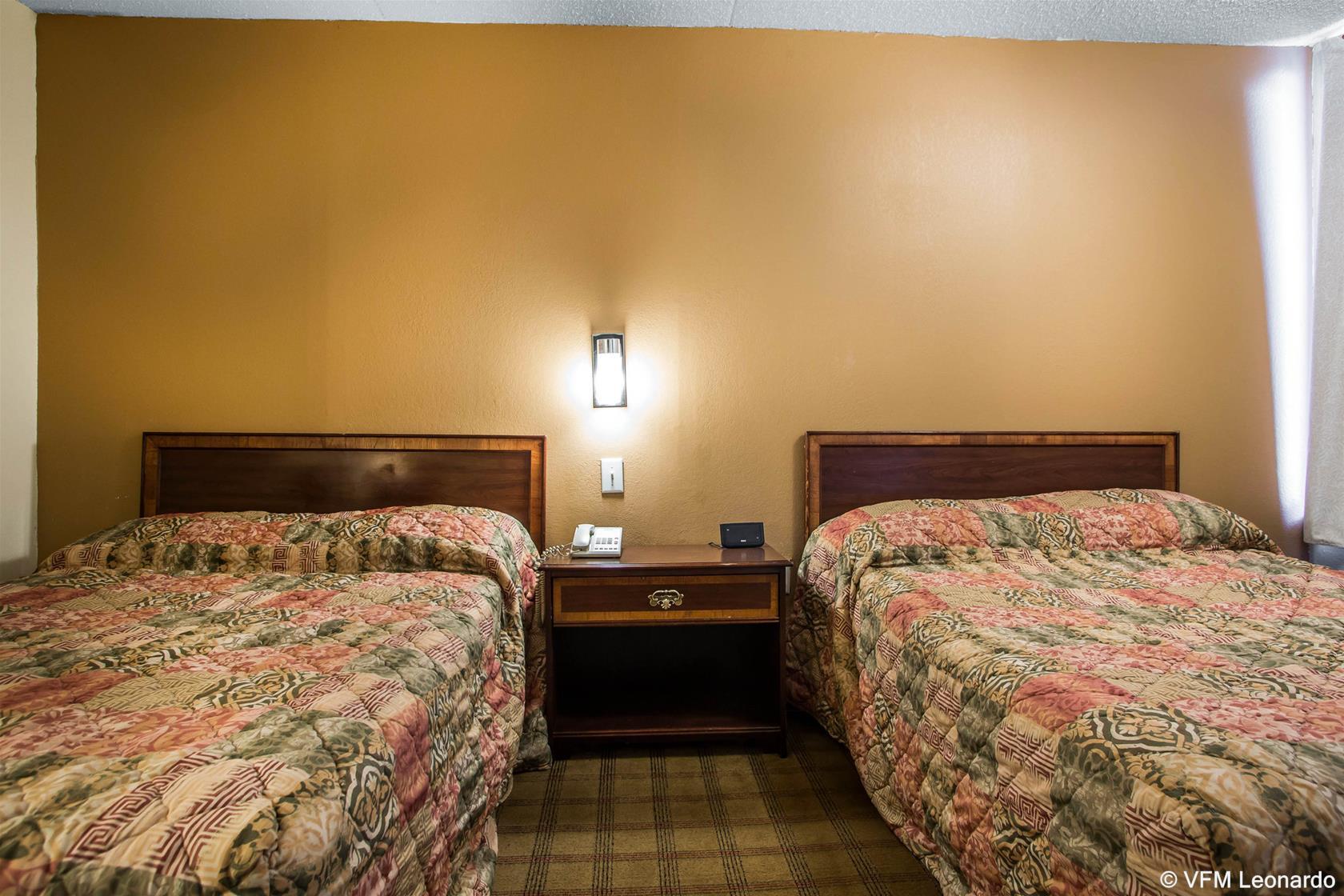 Rodeway Inn Hammonton Exterior photo